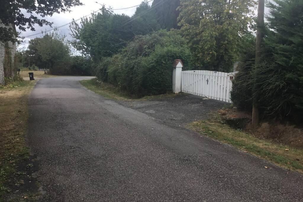 Villa Breesfalt Gite Accomodation Maisonnais-Sur-Tardoire Exterior foto